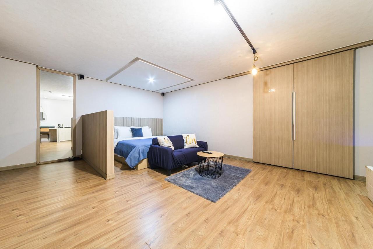 Chuncheon Sohsul Hotel Экстерьер фото