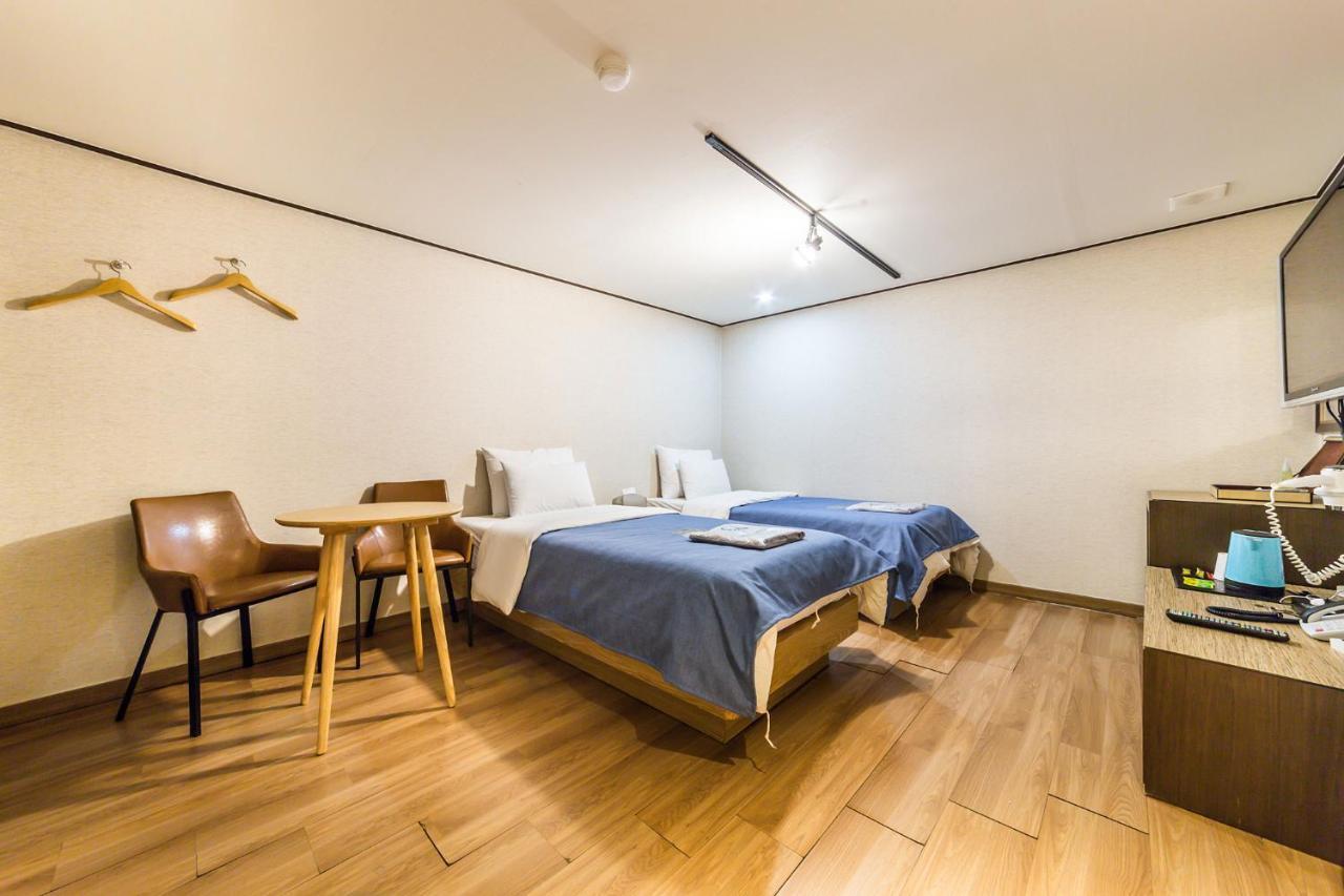 Chuncheon Sohsul Hotel Экстерьер фото