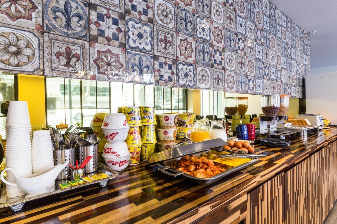 Chuncheon Sohsul Hotel Экстерьер фото
